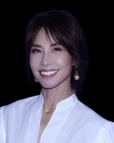 Elizabeth Chen